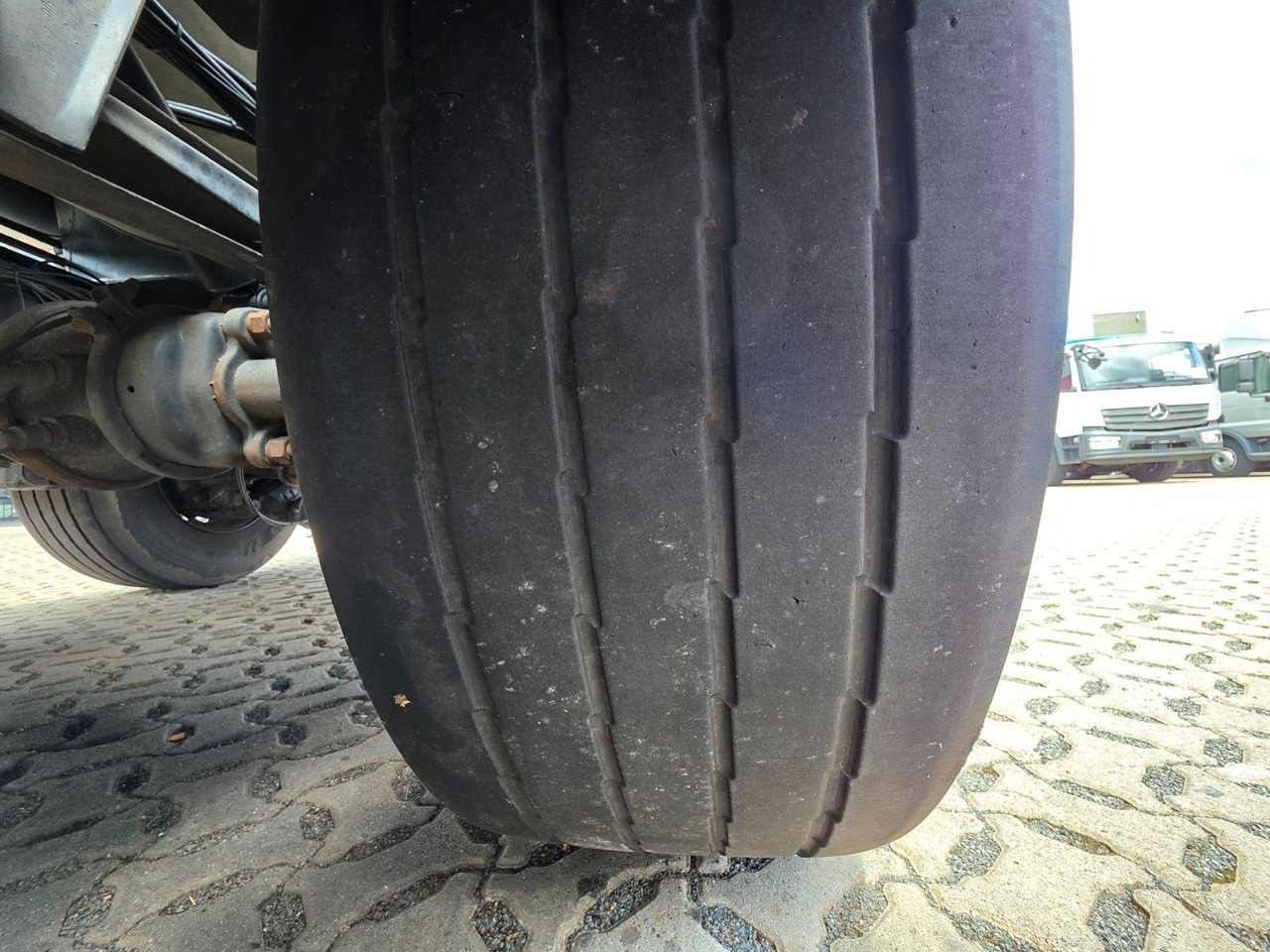 유조 세미 트레일러 Eurotank STN27 : 사진 23