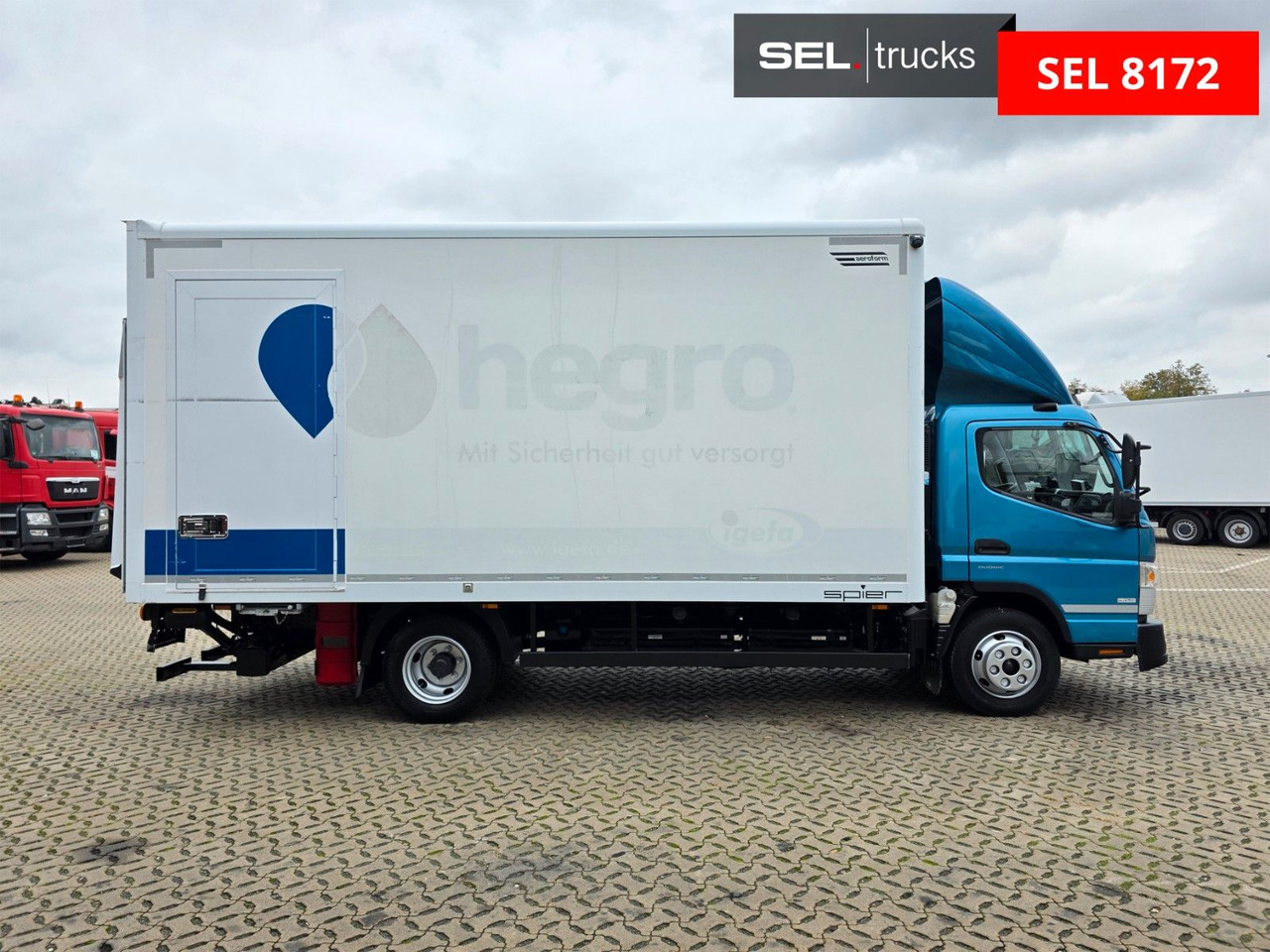 FUSO Canter 9C18 / Ladebordwand / 3 Sitzen - 박스 밴 : 사진 4 FUSO Canter 9C18 / Ladebordwand / 3 Sitzen - 박스 밴 : 사진 4