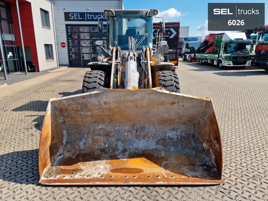 Liebherr L 550 / 2014 / 9.783 h - 휠 로더 : 사진 2 Liebherr L 550 / 2014 / 9.783 h - 휠 로더 : 사진 2