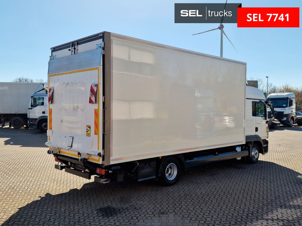 MAN TGL 12.250 4X2 BL / Ladebordwand - 냉동탑차 : 사진 5 MAN TGL 12.250 4X2 BL / Ladebordwand - 냉동탑차 : 사진 5