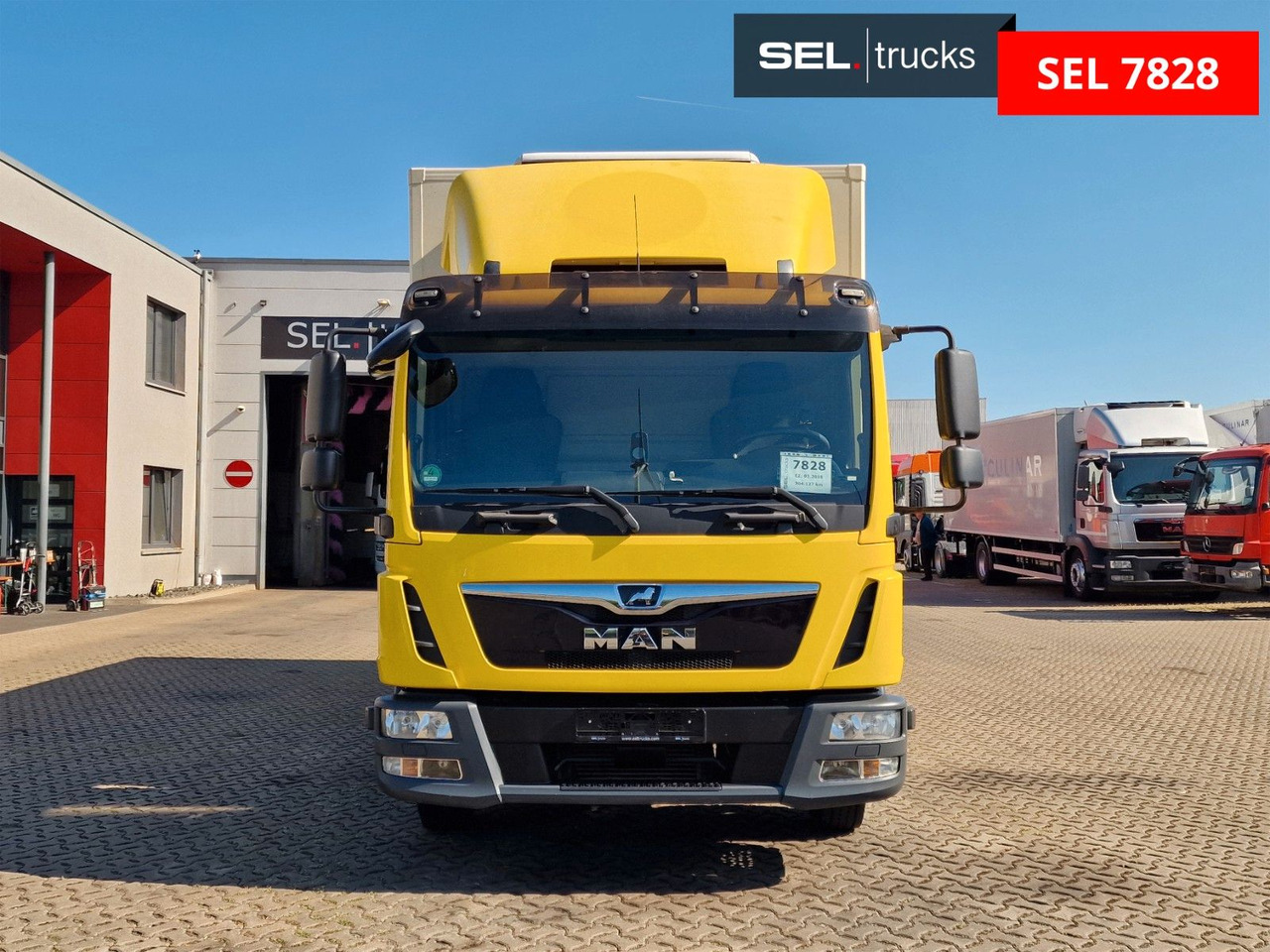 MAN TGL 8.190 4X2 BL / Ladebordwand / Carrier - 냉동 밴 : 사진 2 MAN TGL 8.190 4X2 BL / Ladebordwand / Carrier - 냉동 밴 : 사진 2