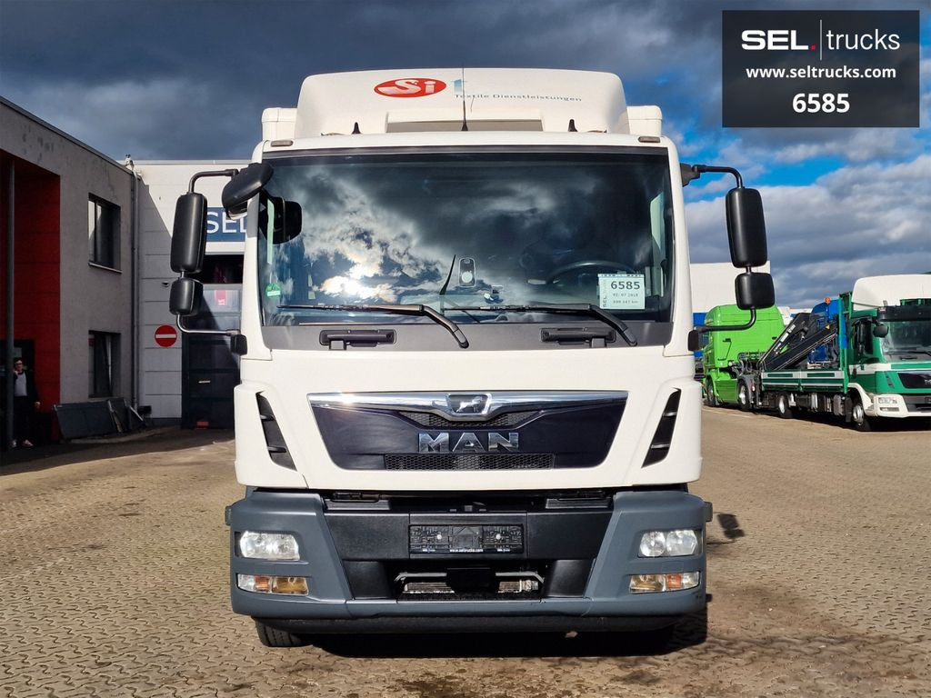 MAN TGM 15.290 4x2 BL / Ladebordwand - 박스 트럭 : 사진 2 MAN TGM 15.290 4x2 BL / Ladebordwand - 박스 트럭 : 사진 2
