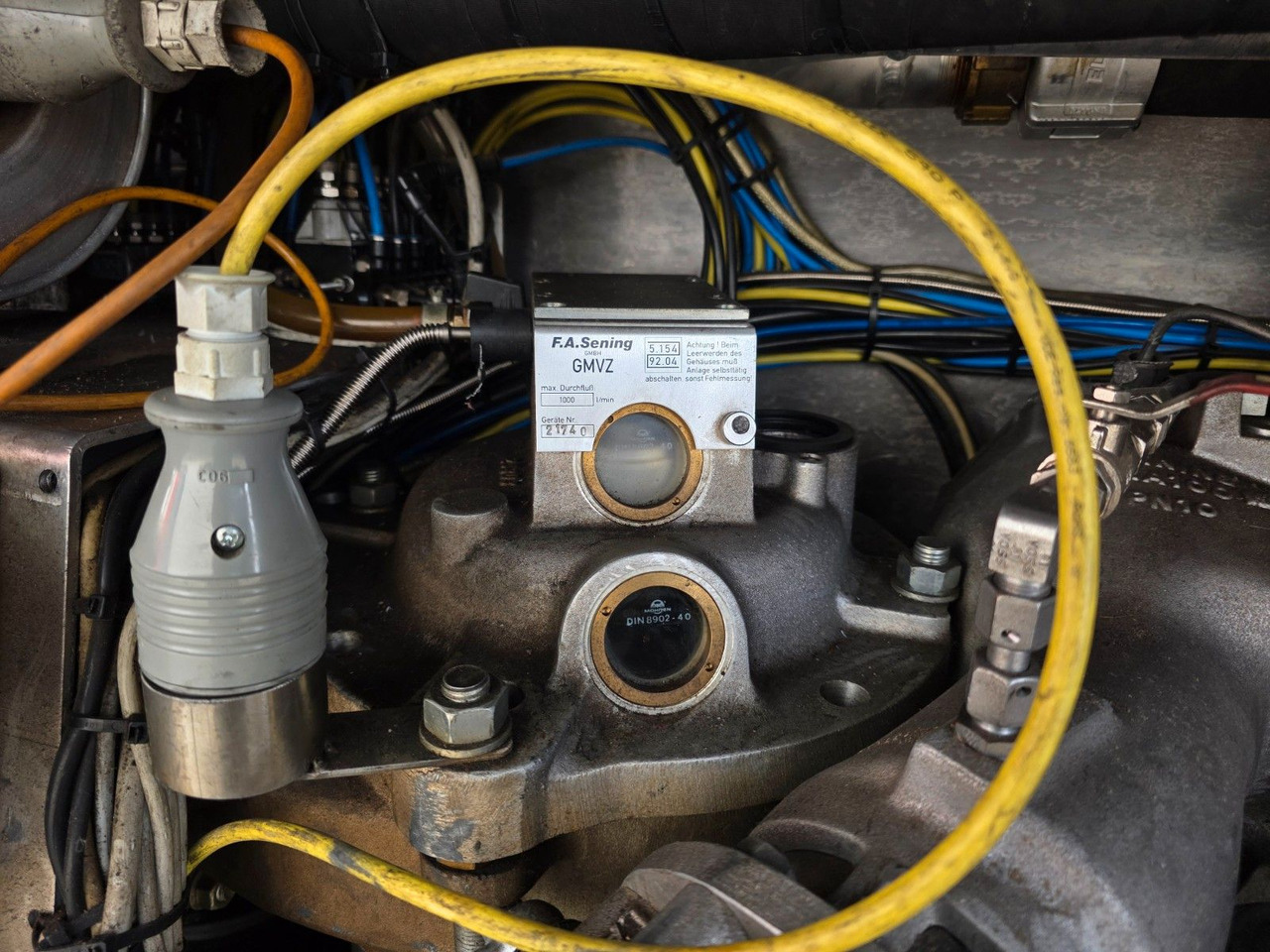 유조트럭 MAN TGS 26.440 6X2-2 LL / ADR AT / 3 Kamm. / Lenkac. : 사진 19 유조트럭 MAN TGS 26.440 6X2-2 LL / ADR AT / 3 Kamm. / Lenkac. : 사진 19