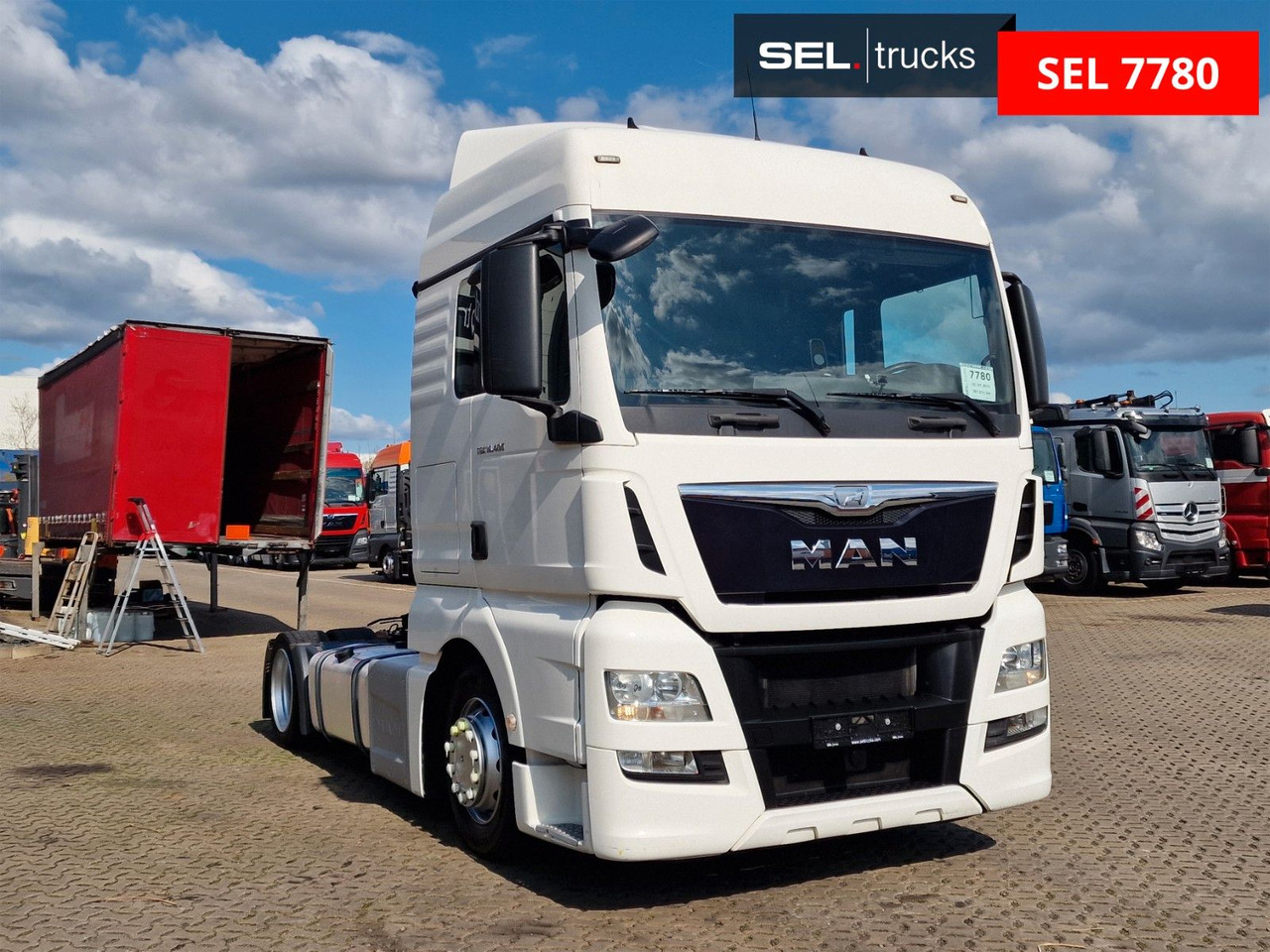 MAN TGX 18.400 4X2 LLS-U / HUBKUPPLUNG - 트랙터 유닛 : 사진 3 MAN TGX 18.400 4X2 LLS-U / HUBKUPPLUNG - 트랙터 유닛 : 사진 3