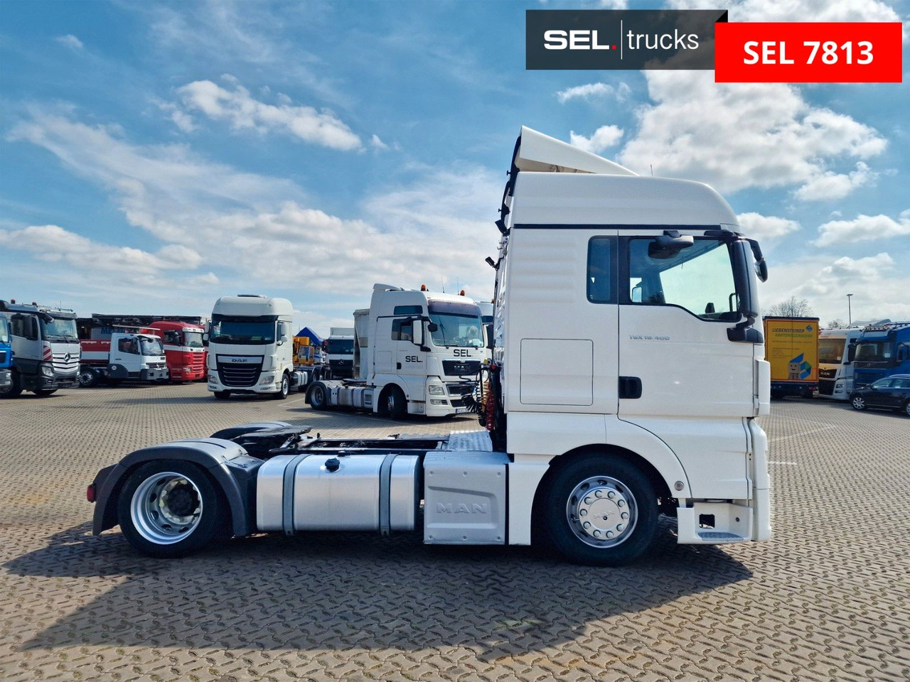 MAN TGX 18.400 4X2 LLS-U / ZF Intarder LOW KM !! - 트랙터 유닛 : 사진 4 MAN TGX 18.400 4X2 LLS-U / ZF Intarder LOW KM !! - 트랙터 유닛 : 사진 4