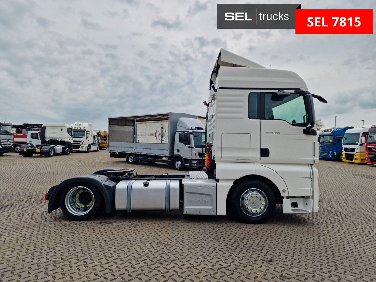 MAN TGX 18.400 4X2 LLS-U / ZF Intarder / LOW KM !!! - 트랙터 유닛 : 사진 4 MAN TGX 18.400 4X2 LLS-U / ZF Intarder / LOW KM !!! - 트랙터 유닛 : 사진 4