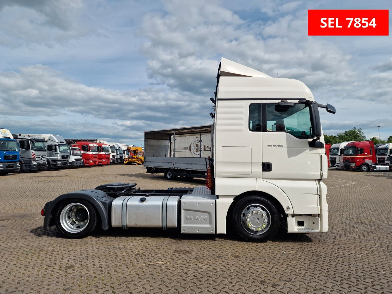 MAN TGX 18.400 4x2 LLS-U / ZF Intarder - 트랙터 유닛 : 사진 4 MAN TGX 18.400 4x2 LLS-U / ZF Intarder - 트랙터 유닛 : 사진 4