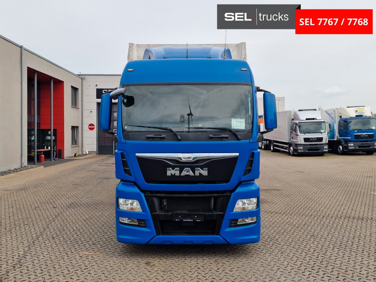 MAN TGX 18.440 4X2 LL-U /Intarder/Hubdach/Durchlade - 커튼사이더 트럭 : 사진 2 MAN TGX 18.440 4X2 LL-U /Intarder/Hubdach/Durchlade - 커튼사이더 트럭 : 사진 2