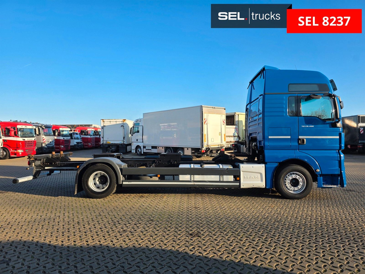MAN TGX 18.460 4X2 LL / Standklimaanlage - 컨테이너 운반 장치/ 스와프 보디 트럭 : 사진 4 MAN TGX 18.460 4X2 LL / Standklimaanlage - 컨테이너 운반 장치/ 스와프 보디 트럭 : 사진 4