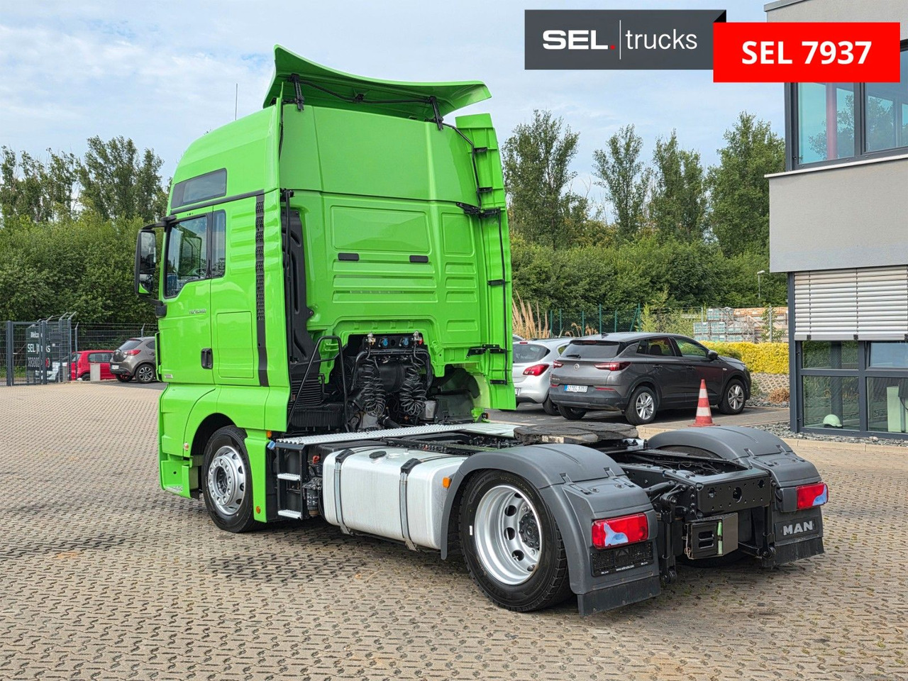 트랙터 유닛 MAN TGX 18.460 4X2 LLS-U / Retarder / 2 Tanks / ADR : 사진 7
