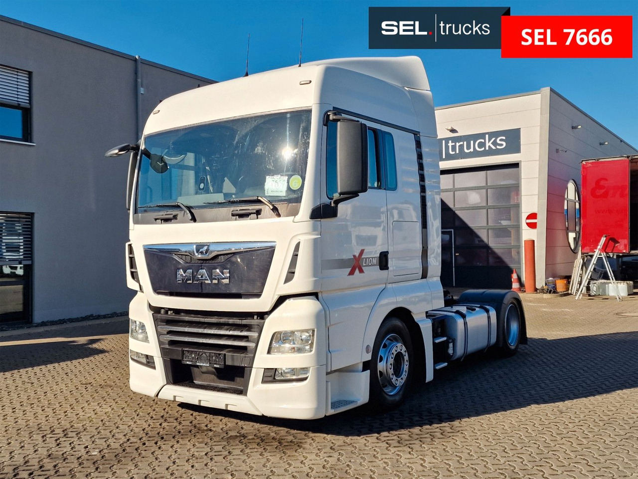 MAN TGX 18.460 4X2 LLS-U / Retarder / 2 Tanks - 트랙터 유닛 : 사진 1 MAN TGX 18.460 4X2 LLS-U / Retarder / 2 Tanks - 트랙터 유닛 : 사진 1