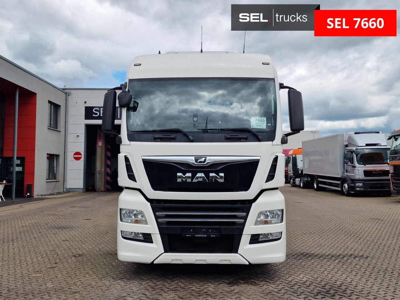 MAN TGX 18.460 4X2 LLS-U / Retarder / 2 Tanks - 트랙터 유닛 : 사진 2 MAN TGX 18.460 4X2 LLS-U / Retarder / 2 Tanks - 트랙터 유닛 : 사진 2