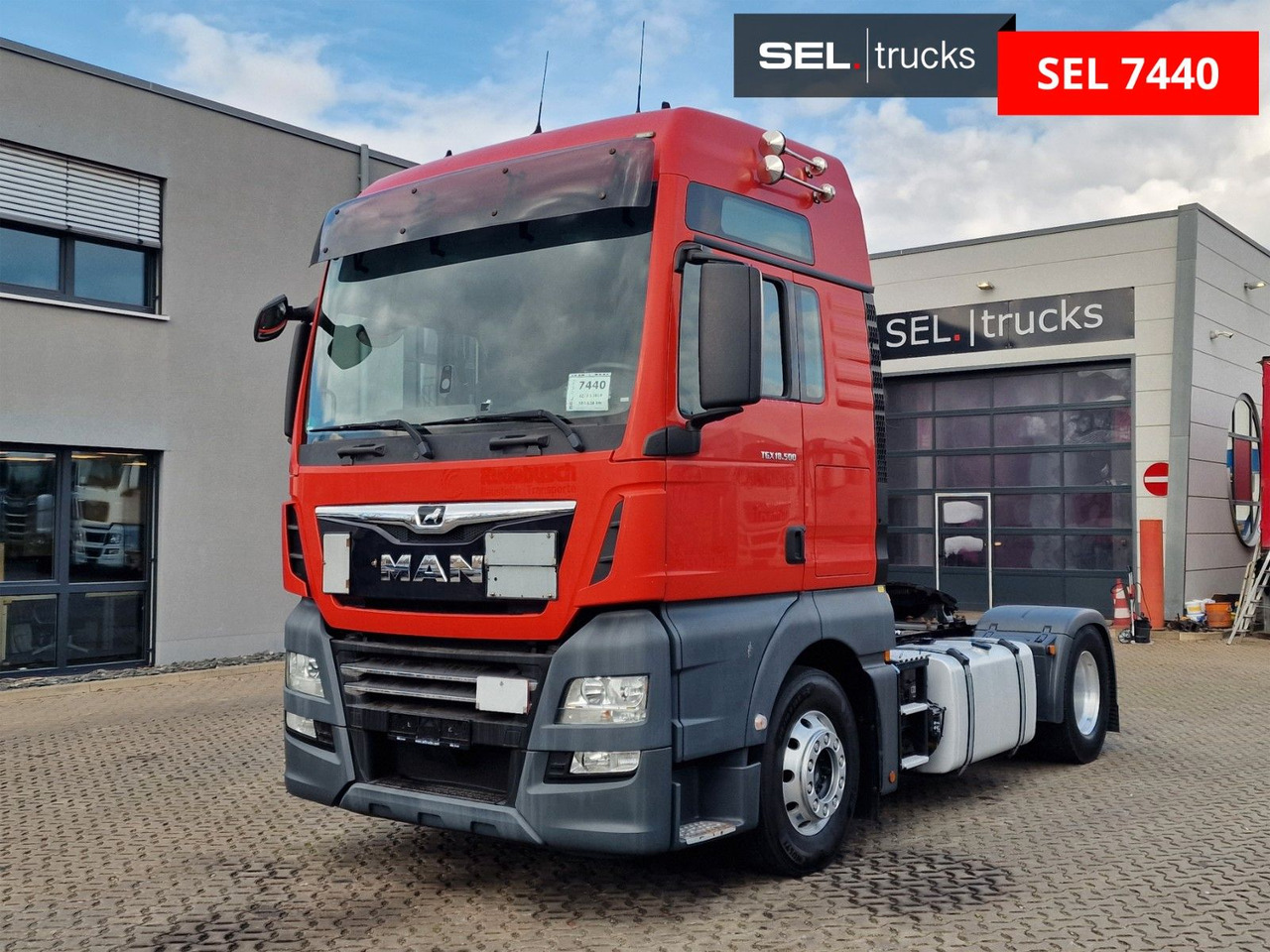 MAN TGX 18.500 4X2 BLS / Retarder / PTO / ADR - 트랙터 유닛 : 사진 1 MAN TGX 18.500 4X2 BLS / Retarder / PTO / ADR - 트랙터 유닛 : 사진 1