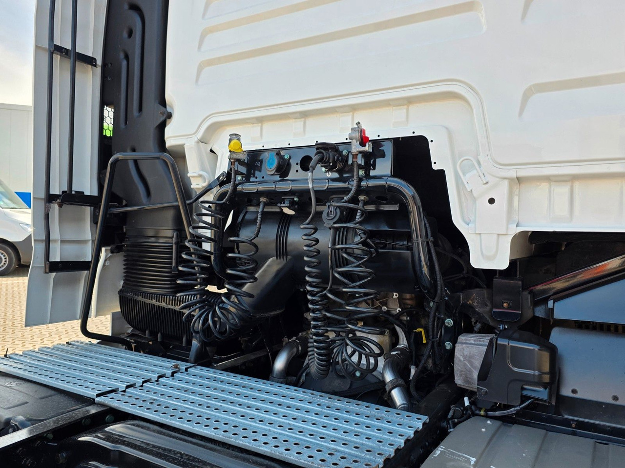 트랙터 유닛 MAN TGX 18.500 4X2 LLS-U / Retarder / ADR AT : 사진 11