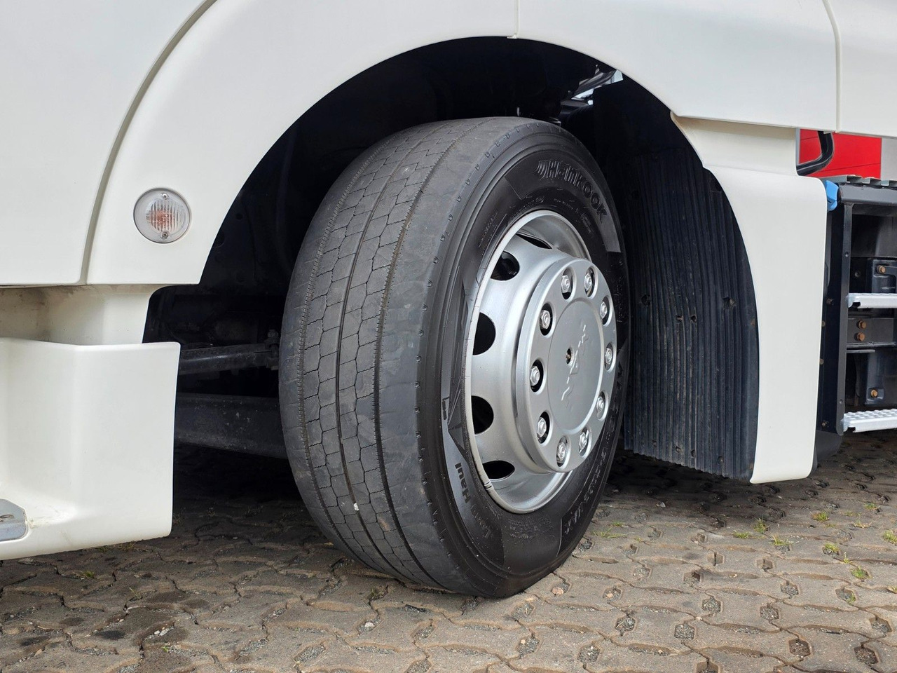 트랙터 유닛 MAN TGX 18.500 4X2 LLS-U / Retarder / ADR AT : 사진 27