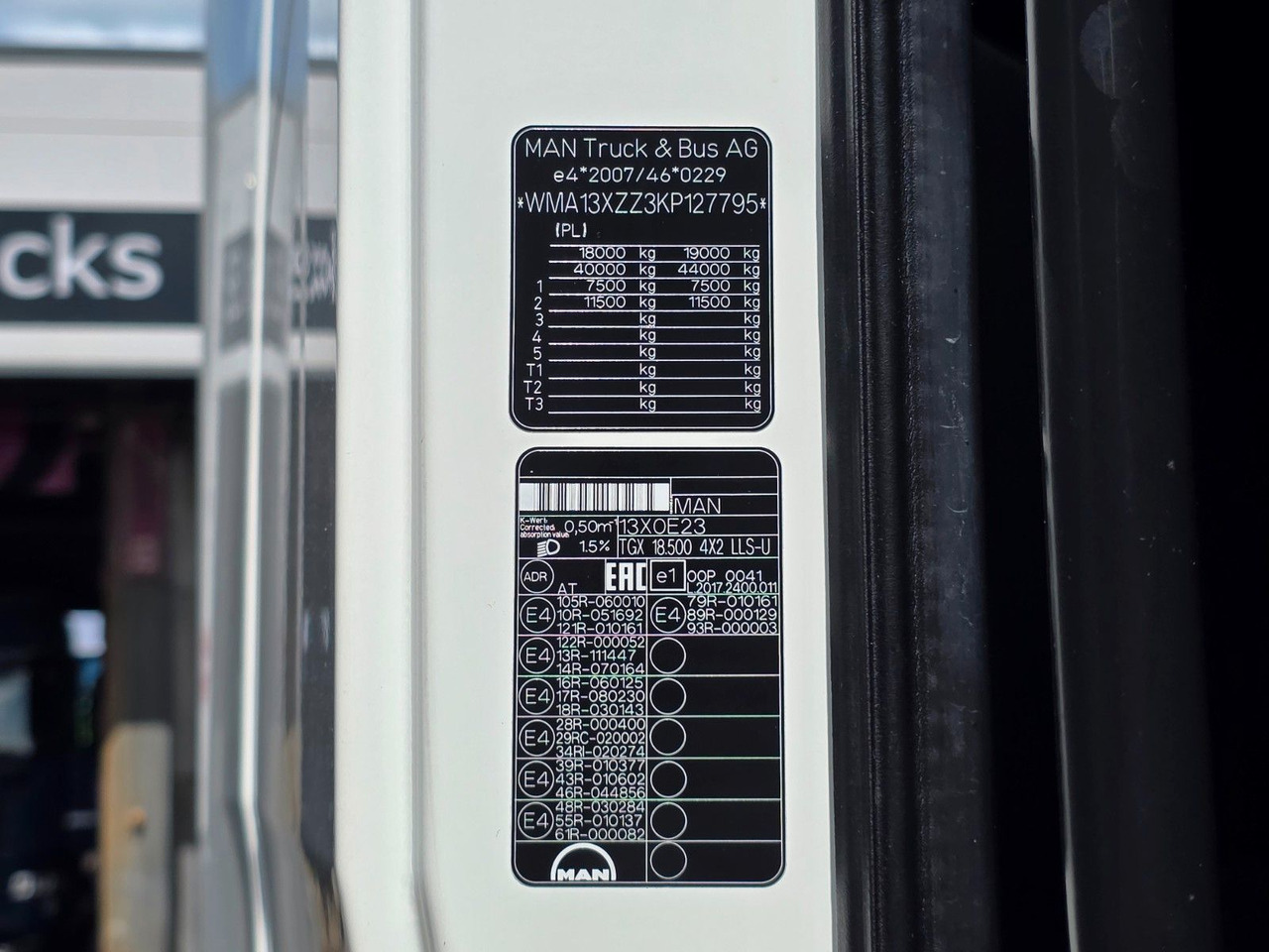 트랙터 유닛 MAN TGX 18.500 4X2 LLS-U / Retarder / ADR AT : 사진 15