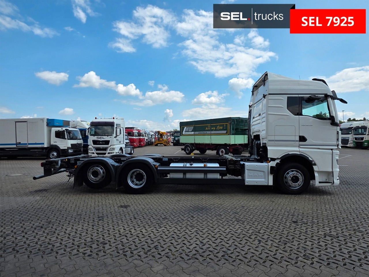 MAN TGX 26.510 6x2-2 LL CH / ZF Intarder / Liftachse - 컨테이너 운반 장치/ 스와프 보디 트럭 : 사진 4 MAN TGX 26.510 6x2-2 LL CH / ZF Intarder / Liftachse - 컨테이너 운반 장치/ 스와프 보디 트럭 : 사진 4