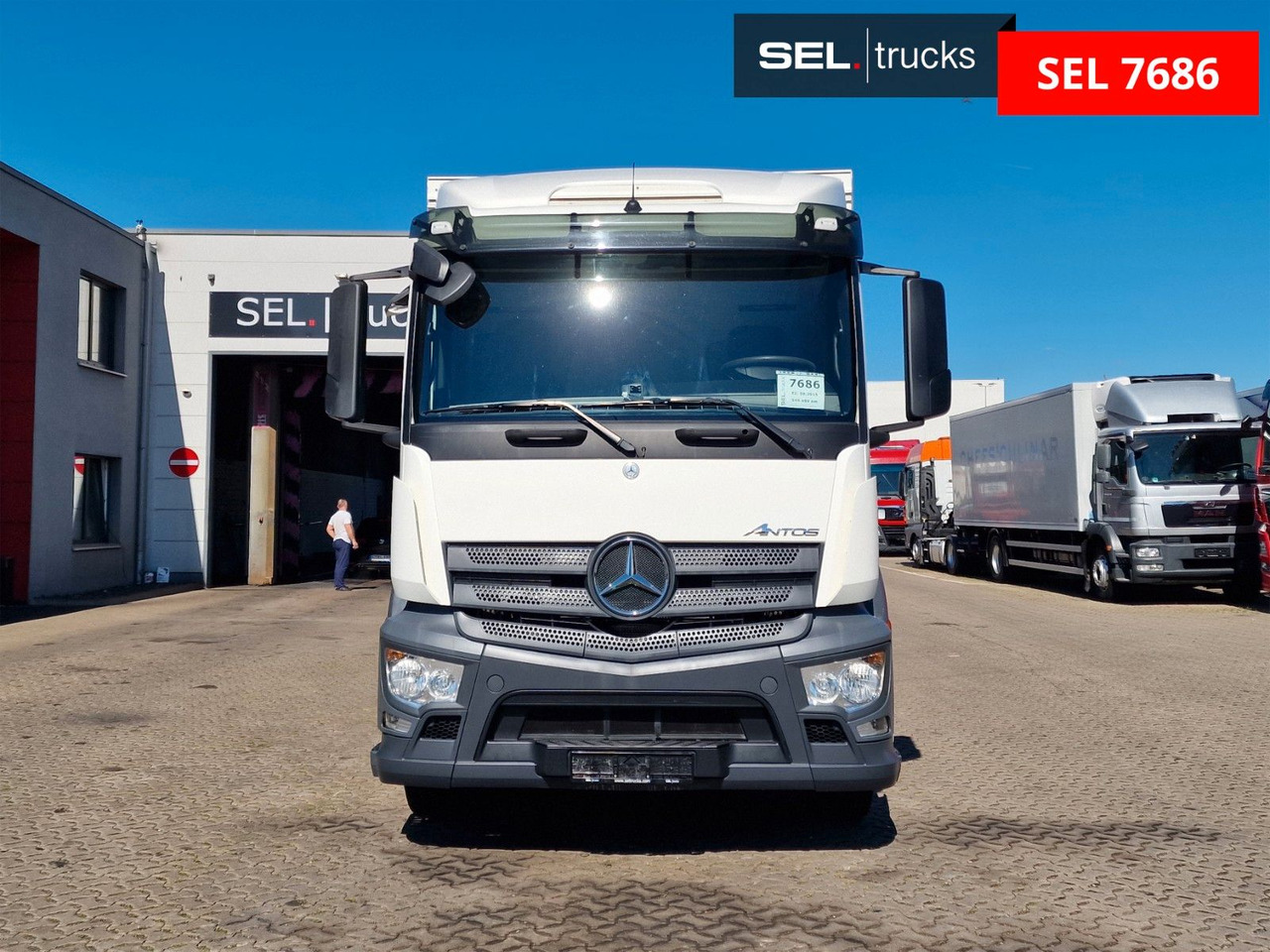 Mercedes-Benz Antos 2543 / Ladebordwand / Lenkachse /Liftachse - 음료 트럭 : 사진 2 Mercedes-Benz Antos 2543 / Ladebordwand / Lenkachse /Liftachse - 음료 트럭 : 사진 2