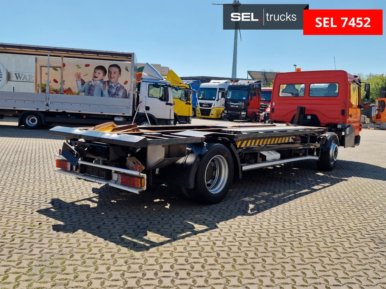 Mercedes-Benz KAMAG WBH 25 / Umsetzer / Wiesel / Rangierer - 컨테이너 운반 장치/ 스와프 보디 트럭 : 사진 5 Mercedes-Benz KAMAG WBH 25 / Umsetzer / Wiesel / Rangierer - 컨테이너 운반 장치/ 스와프 보디 트럭 : 사진 5
