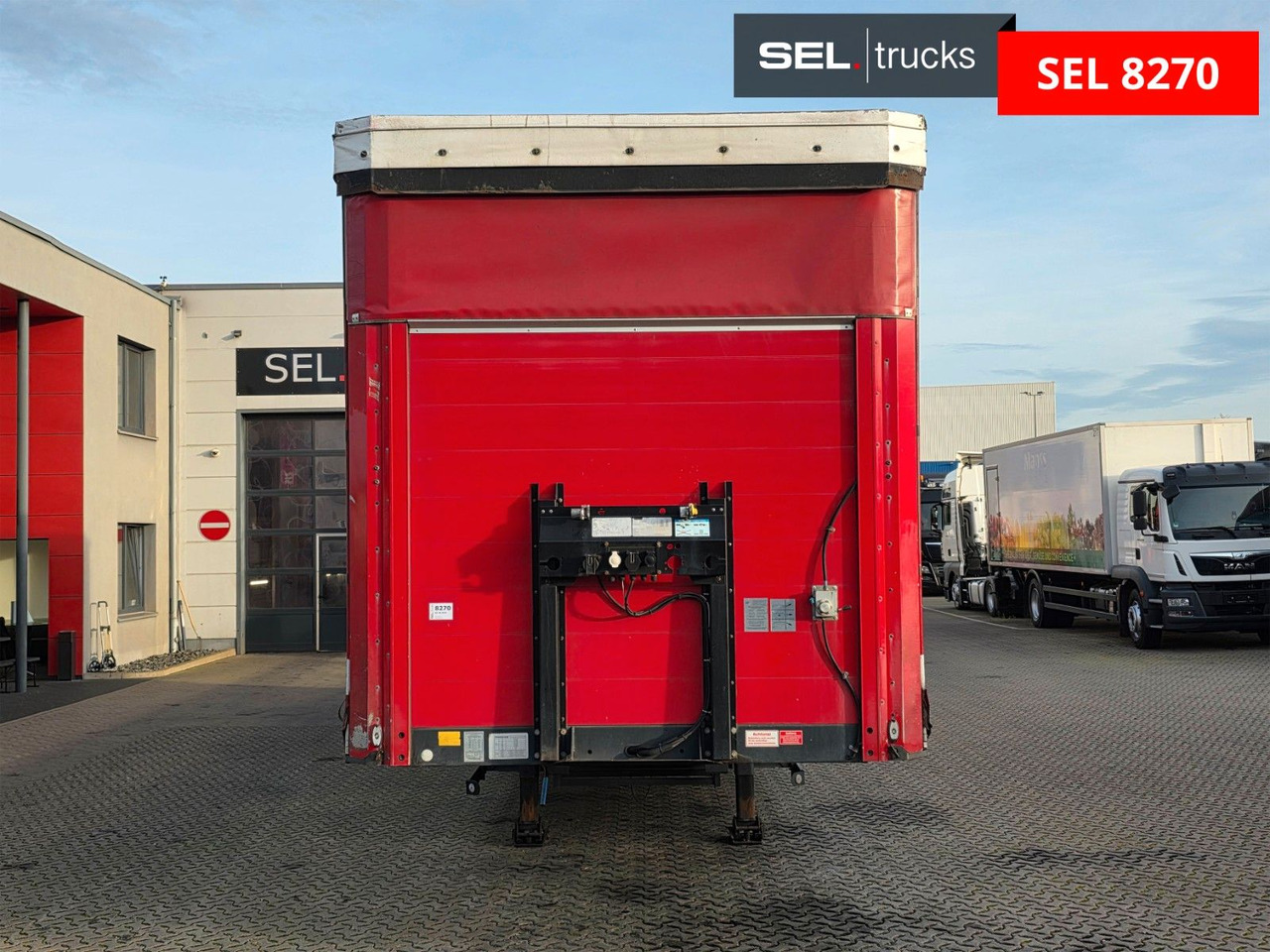 Schwarzmüller SJ / Liftachse - 음료 세미 트레일러 : 사진 2 Schwarzmüller SJ / Liftachse - 음료 세미 트레일러 : 사진 2