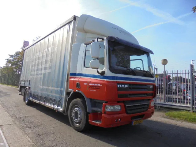 DAF CF 250 - 박스 트럭 : 사진 3 DAF CF 250 - 박스 트럭 : 사진 3