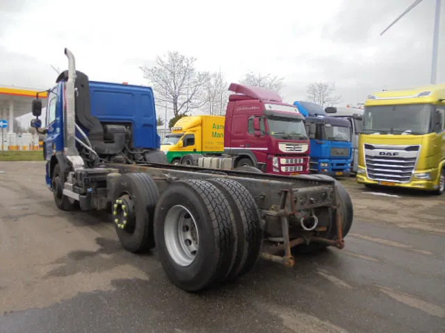 DAF CF 75.250 6X2 - 캡 새시 트럭 : 사진 5 DAF CF 75.250 6X2 - 캡 새시 트럭 : 사진 5