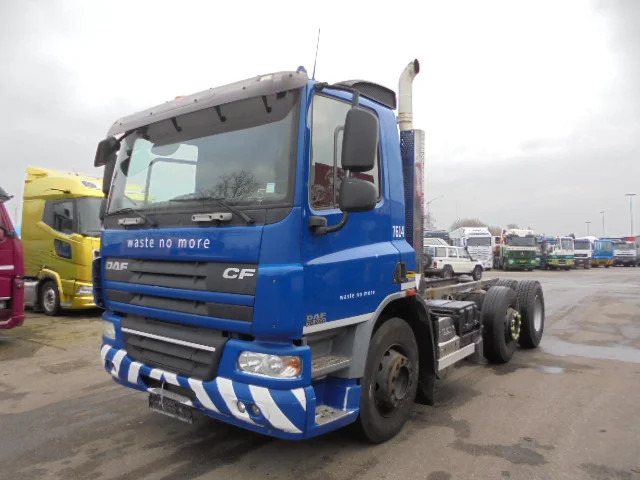 DAF CF 75.250 6X2 - 캡 새시 트럭 : 사진 1 DAF CF 75.250 6X2 - 캡 새시 트럭 : 사진 1