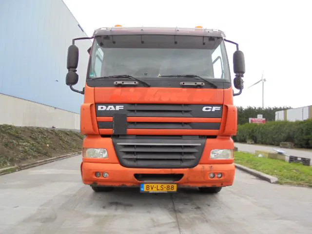 DAF CF 85 6X2 GESTUURDE AS - 크레인 트럭 : 사진 2 DAF CF 85 6X2 GESTUURDE AS - 크레인 트럭 : 사진 2