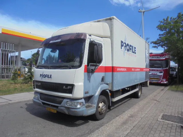 DAF LF 45 150 NL TRUCK SERVICE TRUCK MET COMPRESSOR - 박스 트럭 : 사진 1 DAF LF 45 150 NL TRUCK SERVICE TRUCK MET COMPRESSOR - 박스 트럭 : 사진 1