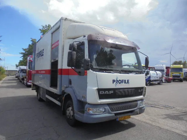 DAF LF 45 150 NL TRUCK SERVICE TRUCK MET COMPRESSOR - 박스 트럭 : 사진 5 DAF LF 45 150 NL TRUCK SERVICE TRUCK MET COMPRESSOR - 박스 트럭 : 사진 5