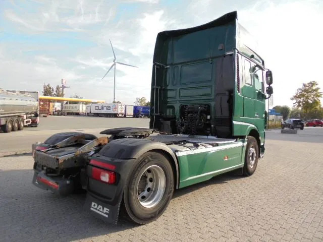 DAF XF 106.460 SUPER SPACE CAB - 트랙터 유닛 : 사진 2 DAF XF 106.460 SUPER SPACE CAB - 트랙터 유닛 : 사진 2