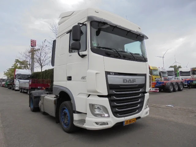 DAF XF 410 6X2 - 트랙터 유닛 : 사진 3 DAF XF 410 6X2 - 트랙터 유닛 : 사진 3