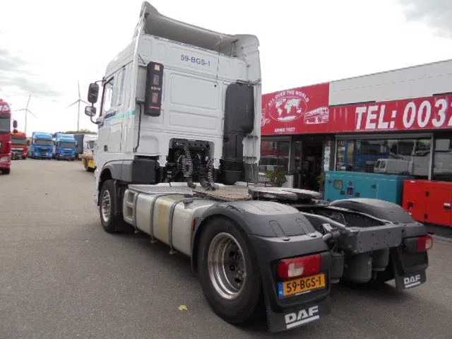 DAF XF 440 EURO 6 - 트랙터 유닛 : 사진 5 DAF XF 440 EURO 6 - 트랙터 유닛 : 사진 5