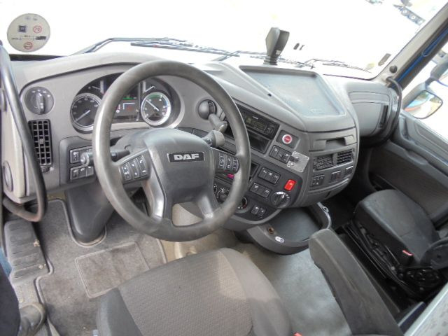 Interior photo 2: 트랙터 유닛 DAF XF 440 MEGA