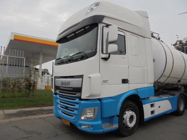 DAF XF 440 SUPER SPACE CAB NL TRUCK - 트랙터 유닛 : 사진 1 DAF XF 440 SUPER SPACE CAB NL TRUCK - 트랙터 유닛 : 사진 1