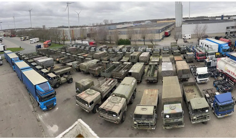 DAF YA 4X4 50 X TRUCKS FOR SALE - 트럭 : 사진 1 DAF YA 4X4 50 X TRUCKS FOR SALE - 트럭 : 사진 1