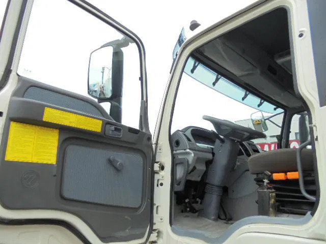 Diversen FOTON DAIMLER TX 3234 6X4 FOTON DAIMLER TX 3234 6X4 - 덤프트럭 : 사진 5 Diversen FOTON DAIMLER TX 3234 6X4 FOTON DAIMLER TX 3234 6X4 - 덤프트럭 : 사진 5