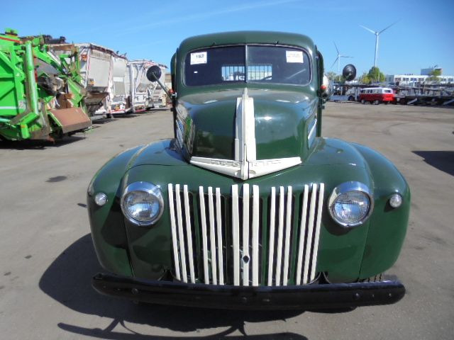 Ford PICK UP V8 PICK UP V8 - 픽업트럭 : 사진 2 Ford PICK UP V8 PICK UP V8 - 픽업트럭 : 사진 2