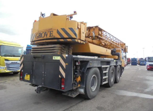 Grove GMK 3050 6X6X6 - 전천후 지형 크레인 : 사진 4 Grove GMK 3050 6X6X6 - 전천후 지형 크레인 : 사진 4