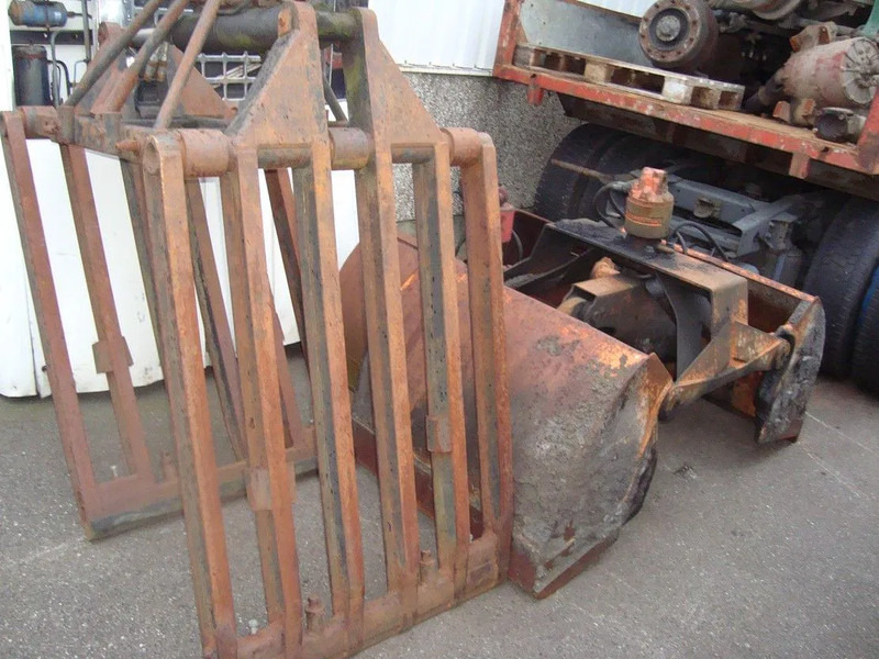 Hiab ALLTYPE YEARS AND PRICES HIAB PALFINGER HMF ATLAS KENNIS - 로더 크레인 : 사진 5 Hiab ALLTYPE YEARS AND PRICES HIAB PALFINGER HMF ATLAS KENNIS - 로더 크레인 : 사진 5