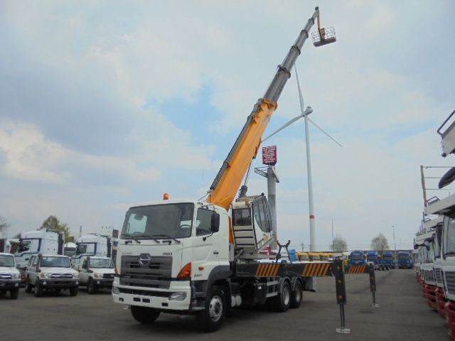 Hino 700 6X4 2IN STOCK - 트럭 탑재 고가작업 플랫폼 : 사진 5 Hino 700 6X4 2IN STOCK - 트럭 탑재 고가작업 플랫폼 : 사진 5