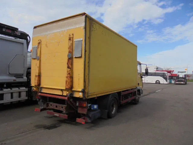 Iveco Eurocargo 75E15 - 박스 트럭 : 사진 3 Iveco Eurocargo 75E15 - 박스 트럭 : 사진 3
