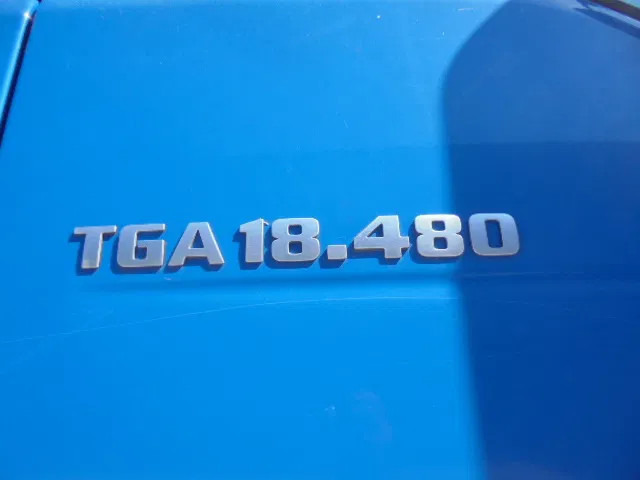MAN TGA 18.480 XXL ZF INTARDER - 트랙터 유닛 : 사진 5 MAN TGA 18.480 XXL ZF INTARDER - 트랙터 유닛 : 사진 5