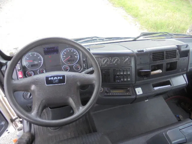 자동 운반 장치 트럭 MAN TGL 8.180 TGL 8.180 OPRIJWAGEN NL KENTEKEN APK 25-05-2026 : 사진 10