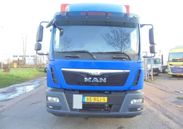 MAN TGM 12-250 NL TRUCK - 박스 트럭 : 사진 2 MAN TGM 12-250 NL TRUCK - 박스 트럭 : 사진 2