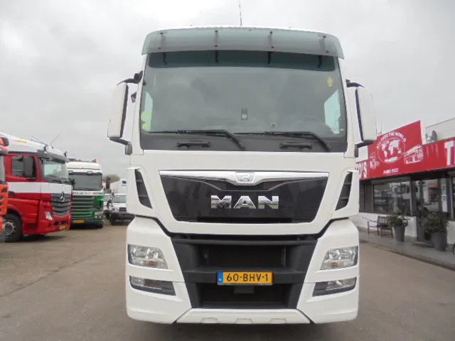 MAN TGX 26-480 6X2 NEW TYPE TACHO - 트랙터 유닛 : 사진 2 MAN TGX 26-480 6X2 NEW TYPE TACHO - 트랙터 유닛 : 사진 2