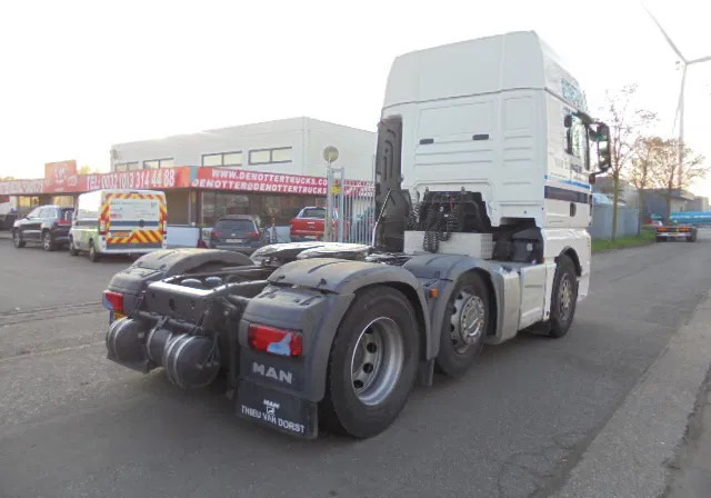 MAN TGX 26.500 XXL 6X2 NEW TYPE TACHO - 트랙터 유닛 : 사진 5 MAN TGX 26.500 XXL 6X2 NEW TYPE TACHO - 트랙터 유닛 : 사진 5