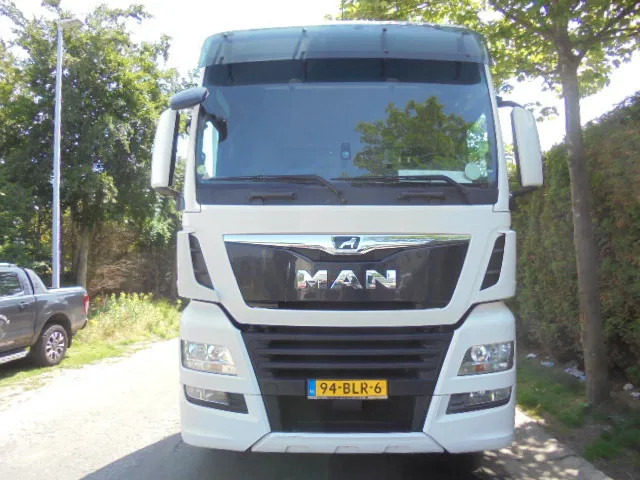 MAN TGX 26.500 XXL NL TRUCK SMART TACHO - 트랙터 유닛 : 사진 2 MAN TGX 26.500 XXL NL TRUCK SMART TACHO - 트랙터 유닛 : 사진 2