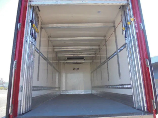 MAN TGX 26.500 XXL + RETARDER + FRC 2026 - 냉동탑차 : 사진 5 MAN TGX 26.500 XXL + RETARDER + FRC 2026 - 냉동탑차 : 사진 5