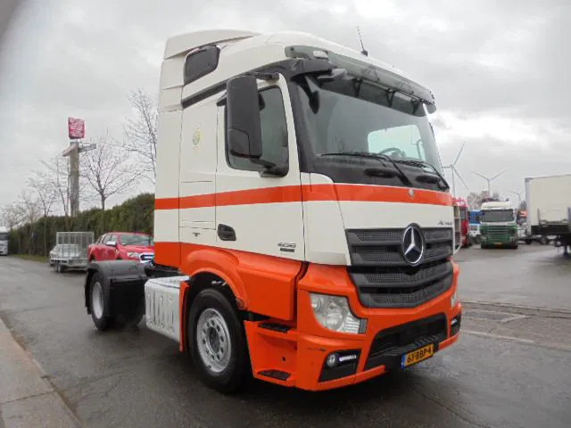 Mercedes-Benz Actros 1836 LS - 트랙터 유닛 : 사진 3 Mercedes-Benz Actros 1836 LS - 트랙터 유닛 : 사진 3